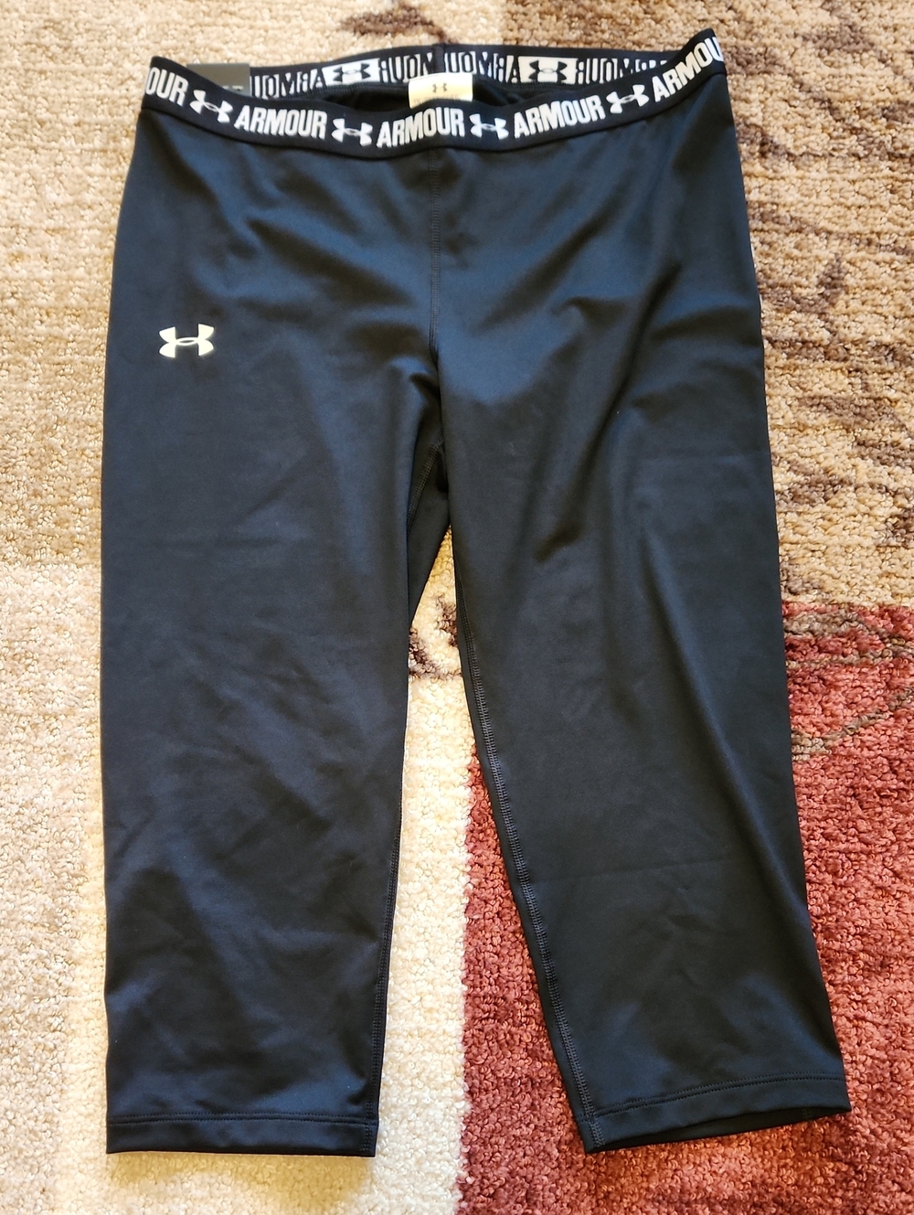 Under Armour Black Kids' Capri Compression Leggings